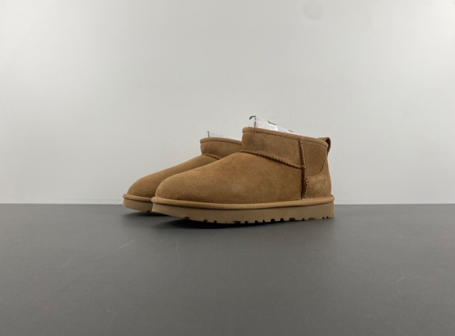 UGG  W/1116109