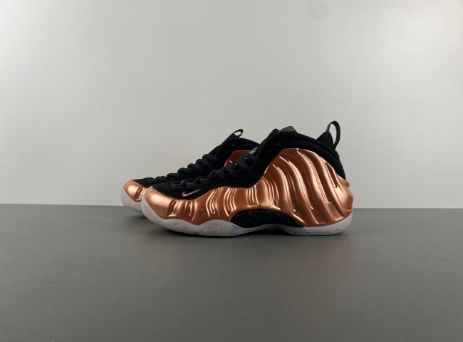 Nike Air Foamposite One “Metallic Copper”  FZ9902-001
