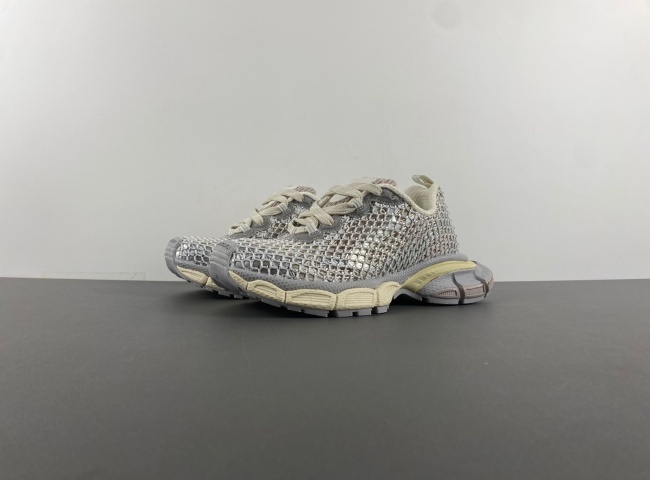 Balenciaga   Phantom Sneaker  788878 W3XL4 9056
