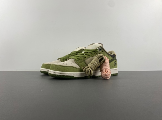 Yuto Horigome x Nike SB Dunk Low  HF8022-300
