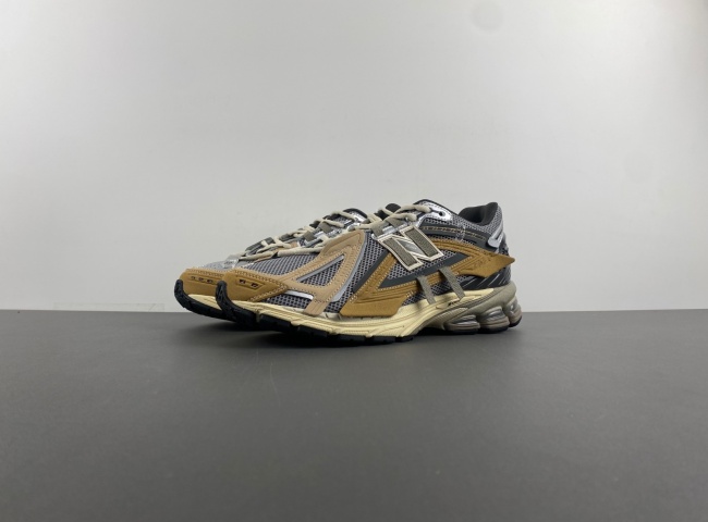 New Balance   U1906AA