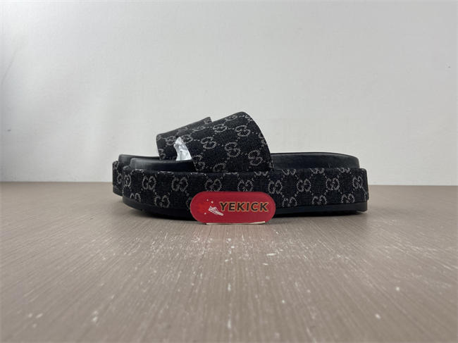 Gucci Sandals