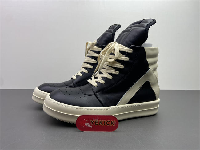 RI*K OWENS SNEAKERS