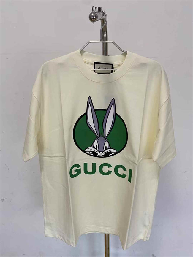 GUCCI T-shirt