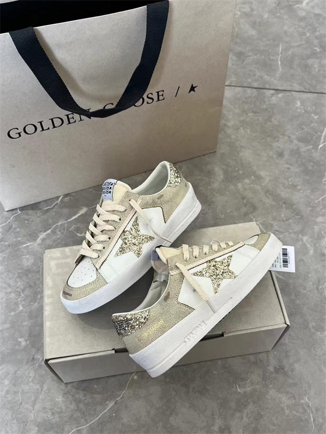 Golden Goose Sneaker