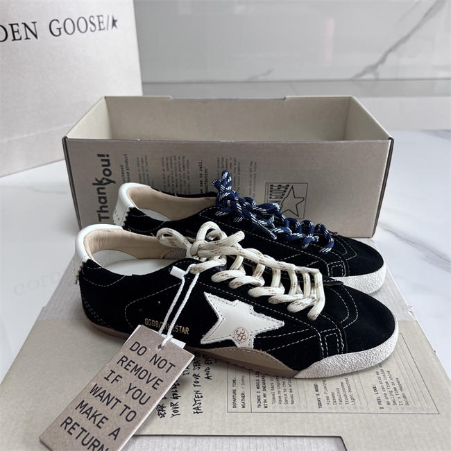 Golden Goose Sneaker