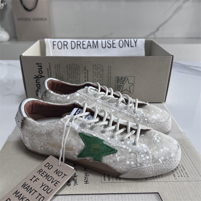 Golden Goose Sneaker