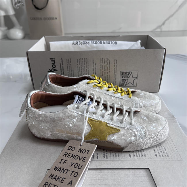 Golden Goose Sneaker
