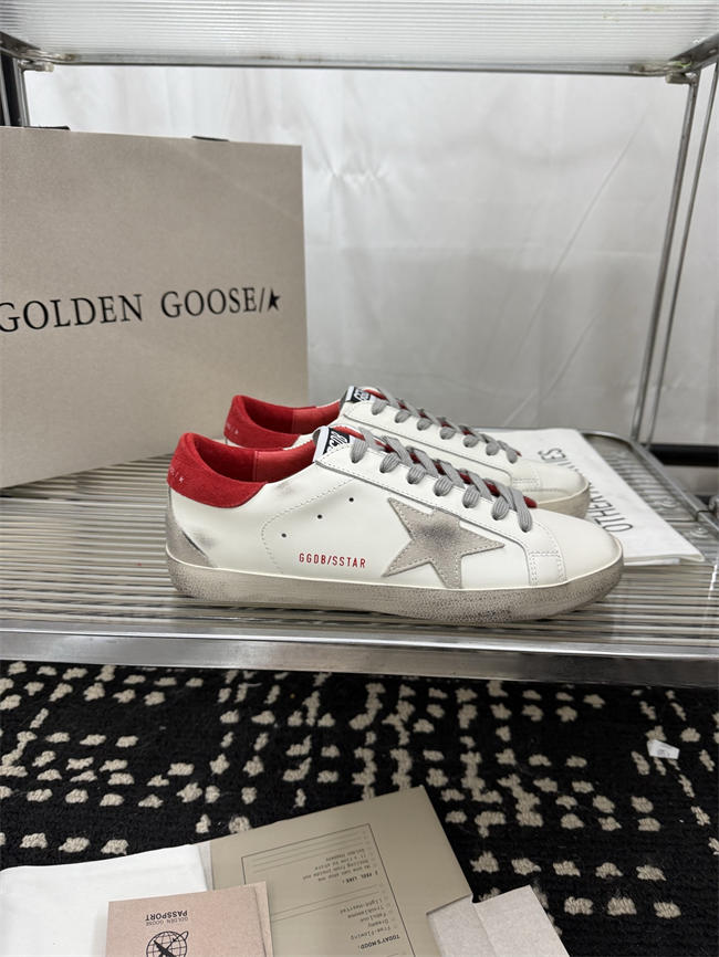 Golden Goose Sneaker