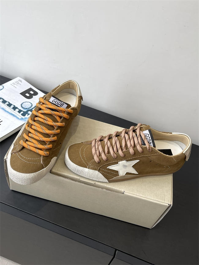 Golden Goose Sneaker