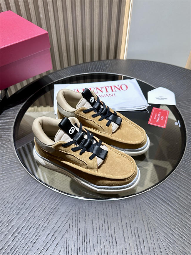 Valentino Sneakers