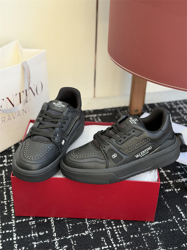 Valentino Sneakers