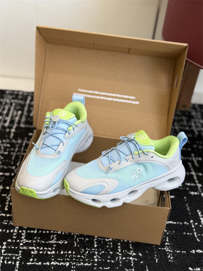 Loewe Sneaker