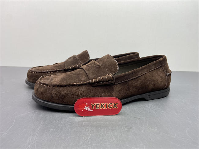 LV Loafer