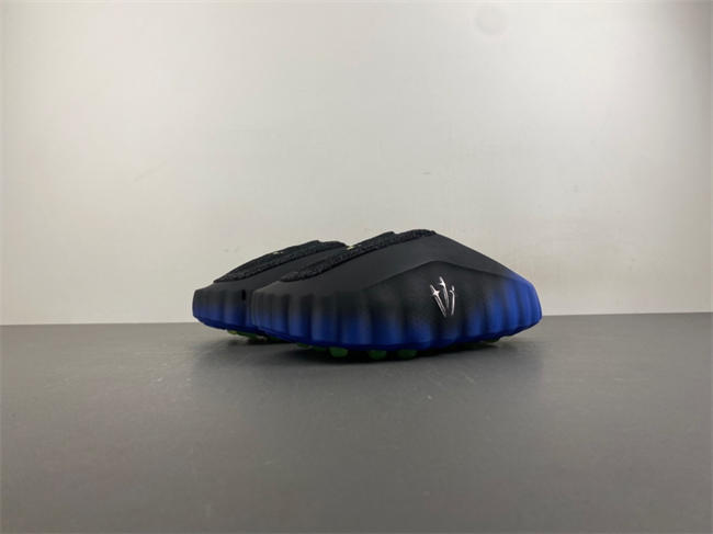 NOCTAx Nike Mind 001