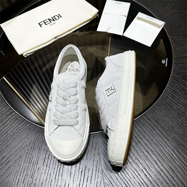 Fendi Sneaker
